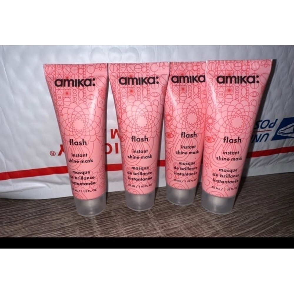 Amika Flash Instant Shine Mask 4 Pack Travel Size hair care gloss
